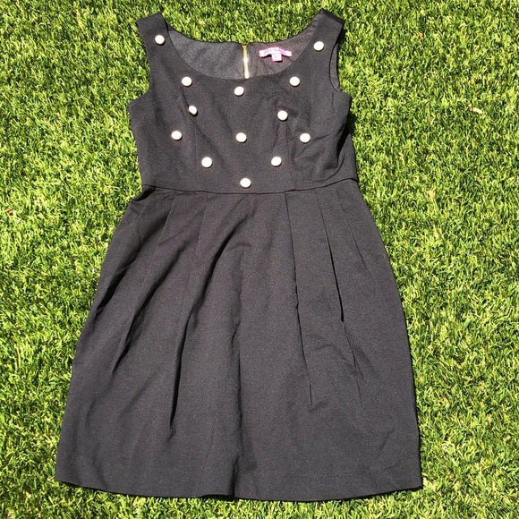 Betsey Johnson ‘Pearl studded’ little black dress - Picture 2 of 6